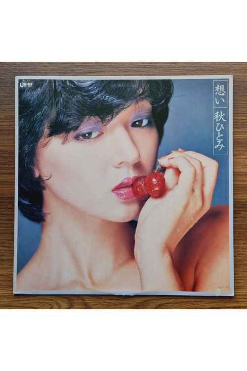 Hitomi Aki – Thoughts