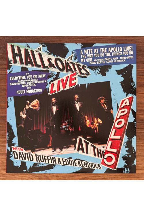 Daryl Hall & John Oates Featuring David Ruffin & Eddie Kendrick – A Nite At The Apollo Live!
