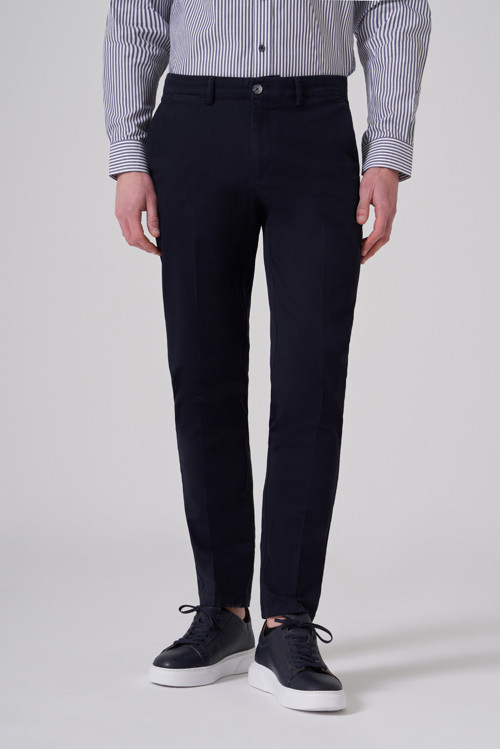 Erkek Lacivert Pamuk Trend Dynamic Fit Chino Pantolon