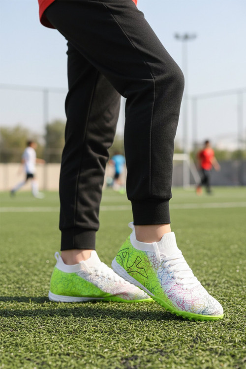 Beyaz-Neon Yeşil Bağcıklı Yumuşak Darbe Emici Yüzeyli Unisex Halı Saha Ayakkabısı GH-252-153