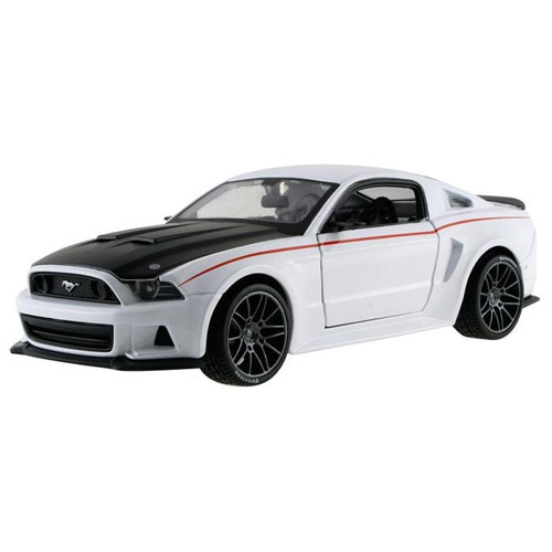 1/24 2014 Ford Mustang Street Racer Beyaz