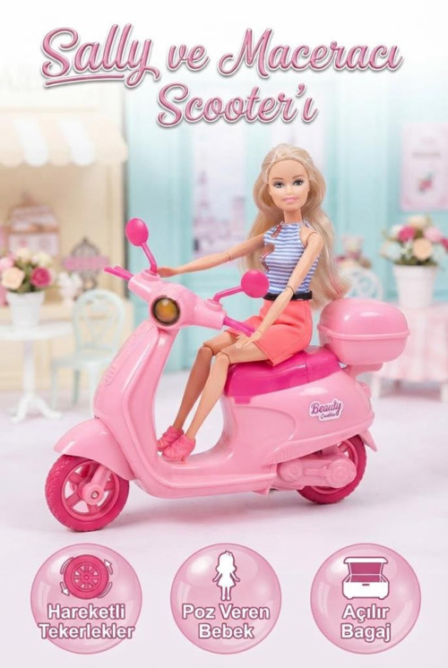 Sally ve Maceracı Scooter'ı 27 cm Oynar Eklemli Açılan Bagaj Motorlu Eğlenceli Manken Bebek
