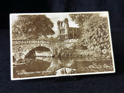 VINTAGE Kartpostal ELGIN CATHEDRAL FROM THE LOSSIE RIVER SCOTLAND RPPC 1942 yılından 4 adet 1/2 d pullu 