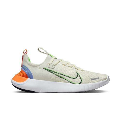 Free Run Flyknit Next Nature Kadın Yol Koşu Ayakkabısı DX6482-003