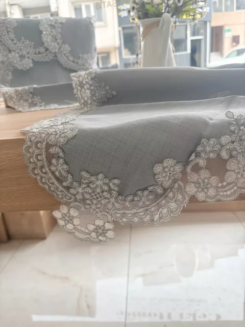 Firuze Model Gri 5 Parça Keten Dantelli Runner Seti Çeyizlik Salon Takımı