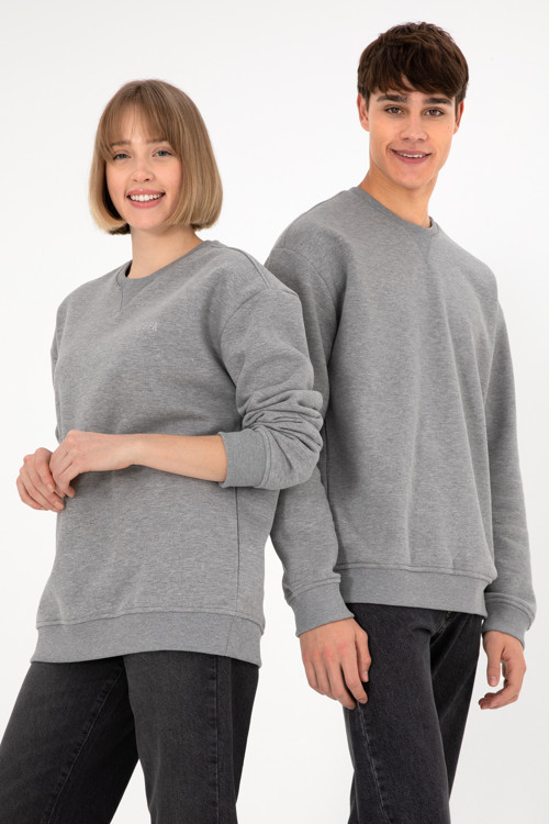 Erkek Bisiklet Yaka Gri Melanj Basic Şardonlu Sweatshirt 50295148-VR086
