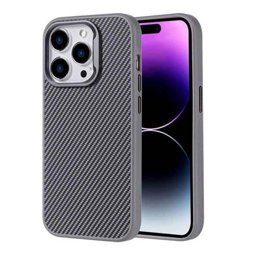 iPhone 15 Pro Kılıf MagSafe Karbon Fiber Görünümlü Metal Kamera Yükseltili Silikon