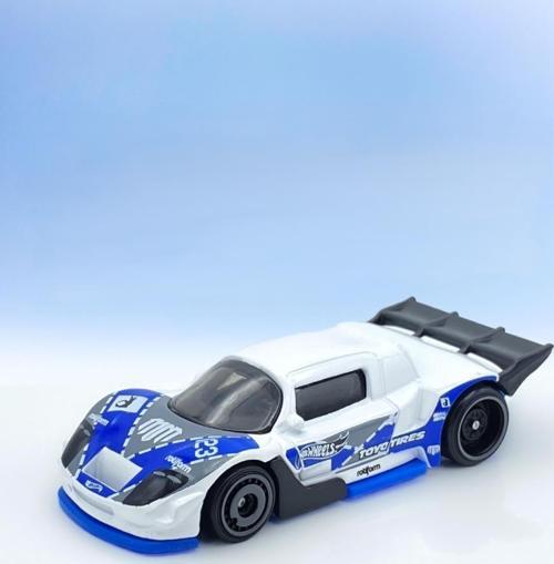 Tekli Arabalar Mad Mike Drift Attack HKG58