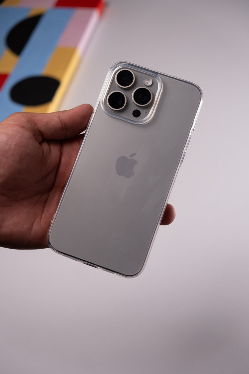 iPhone 15 Pro Slim Fit Ultra Ince Kılıf – Şeffaf & Hafif