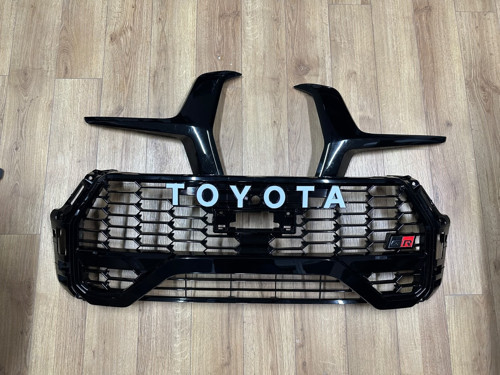 Toyota Hılux Revo Gr Panjur Kameralı Tip 2025-2026