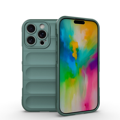 iPhone 16 Pro Max Kılıf Esnek TPU Oyuklu Arka Yüzey Tasarımlı Etnik Silikon Kılıf - Koyu Yeşil