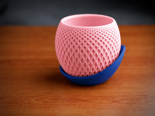 Alvera Küre Saksı – 3D Baskı Kafes Dokulu Iki Parçalı Dekoratif Saksı - Pembe-Mavi