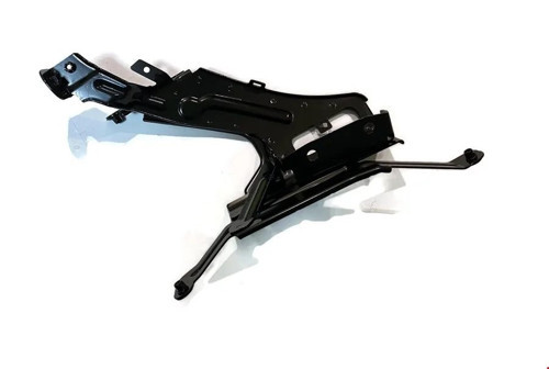 - ÖN ÇAMURLUK BRAKETİ SOL A6 2020-
