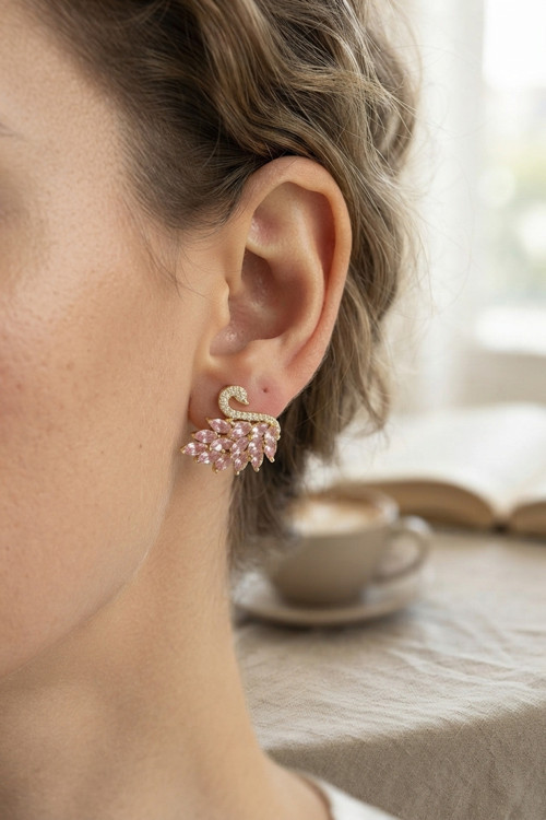Pembe Zirkon Taşlı Swan Kuğu Model Kadın Küpe