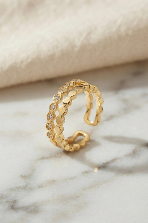 Gold Renk Sıralı Petek ve Zirkon Taşlı Model Kadın Yüzük TJ-BYK4256