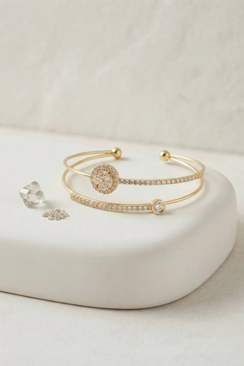 Gold Renk Zirkon Taşlı Kadın Bileklik TJ-BB8886