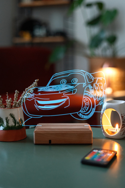 Şimşek Mcqueen Araba 16 Renkli Kumandalı Gece Lambası