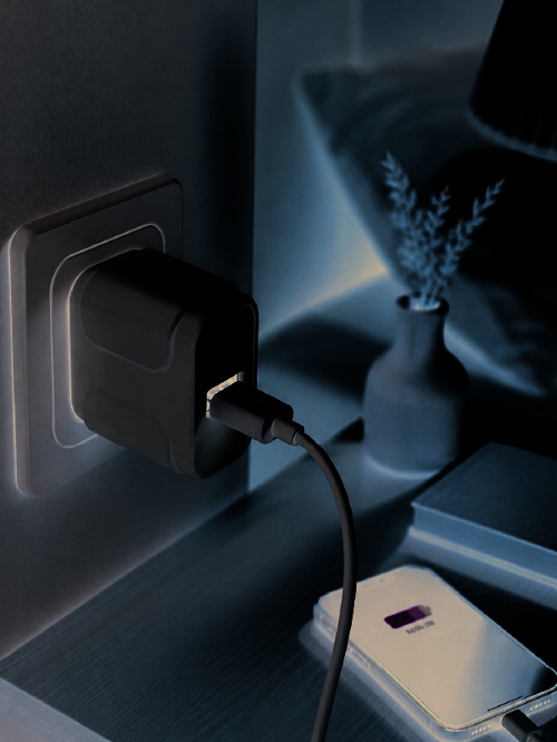 USB Girişli 12W Şarj Adaptörü Kompakt Telefon Şarj Cihazı