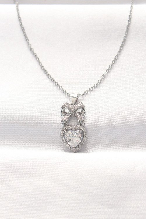 316L Çelik Silver Renk Zirkon Taşlı Kalpli Fiyonk Kolye TJ-BKO8519