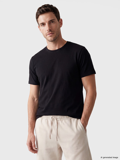 LCWAIKIKI Classic Siyah Slim Fit %100 Pamuk Erkek Tişört