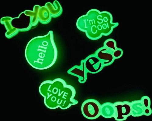 Crocs Jibbitz Fosforlu Terlik Süsü 6'lı I Love You Serisi Karanlıkta Parlar