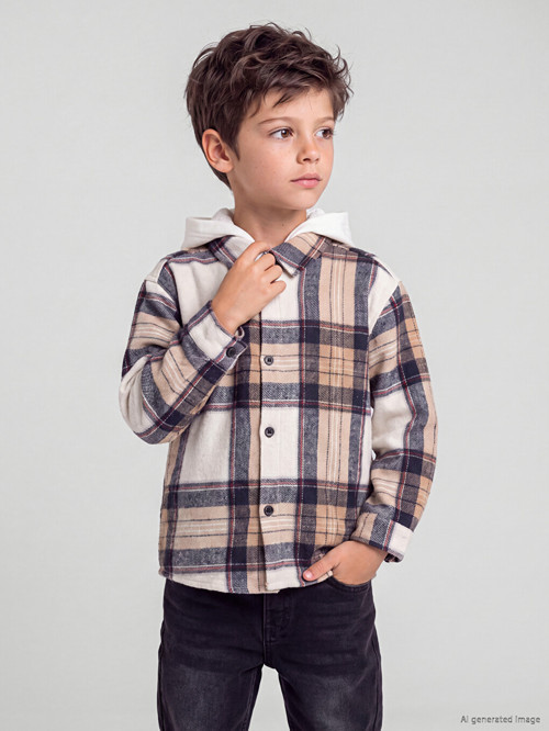 LCW Kids Bej Kapüşonlu Ekose Gabardin Erkek Çocuk Gömlek