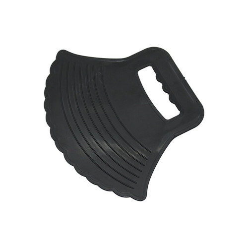 MANGAL YELPAZESİ SİYAH PLASTİK 23X29CM (5691)