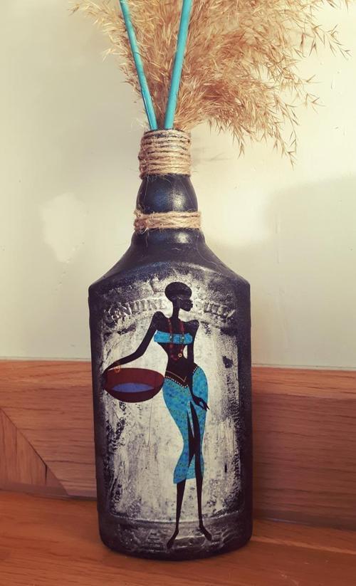 dekoratif el yapımı Afrikalı kadın vazo biblo