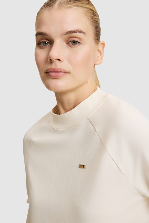 Kadın Krem Bisiklet Yaka Basic Sweatshirt 50328980-VR071