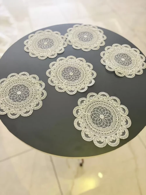 6 lı Dantel Kahve Sunumluğu 15x15 cm Asorti Desenli Bardak Altlığı Türk Kahvesi Fincan Sunum Seti
