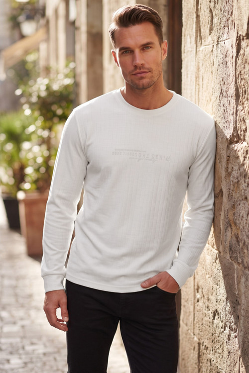 Erkek Slim Fit Likralı Çizgi Dokulu Beyaz Sweatshirt – Bisiklet Yaka Nakışlı Spor Şık Sweat 2708518