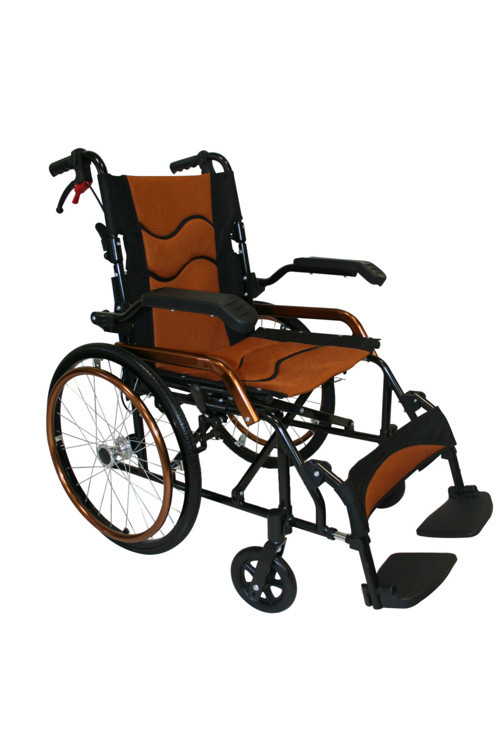 W864 Tekerlekli Sandalye