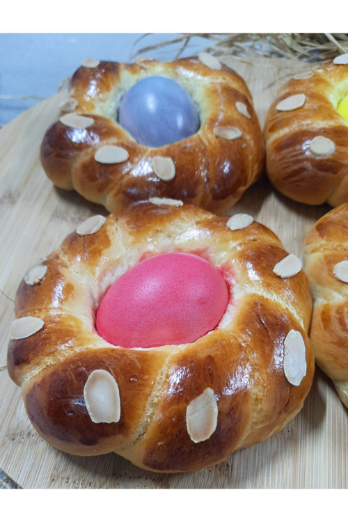 Osternest - Renkli Yumurtalı Paskalyaçöreği Yuvası 4 Adet