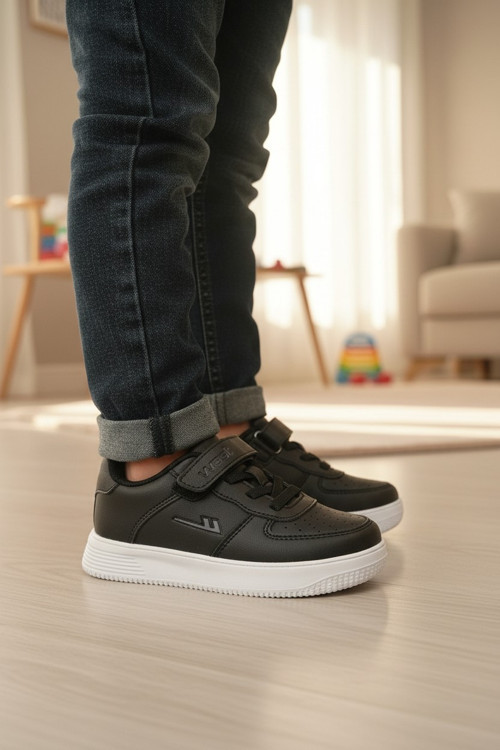 Cırt Cırtlı Delikli Burun Taban Destekli Çocuk Sneaker