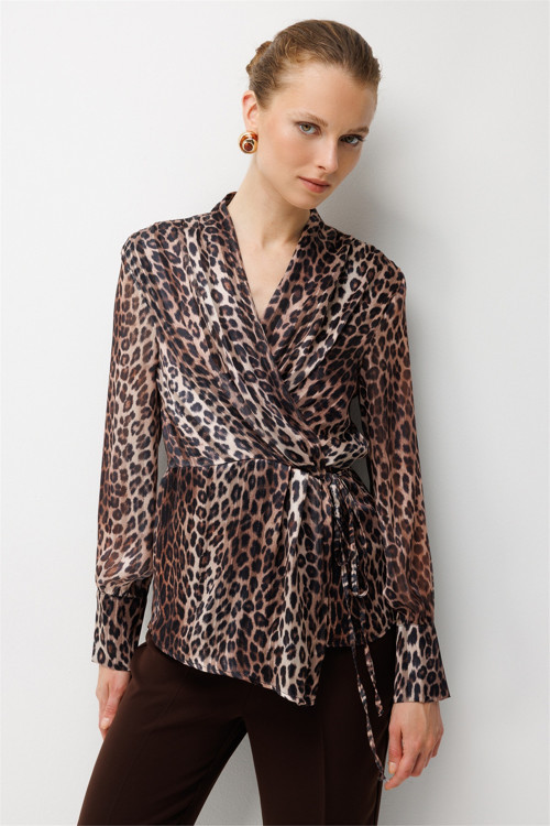 Kadın Leopar Desenli Bağcıklı Bluz Leopar
