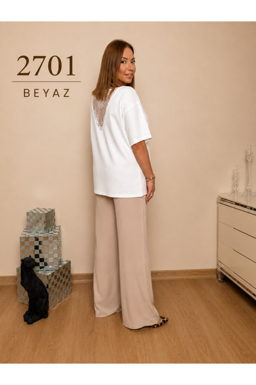 2701 Kadın Beyaz Sırtı Dantel Detaylı V Yaka Oversize Modal Bluz