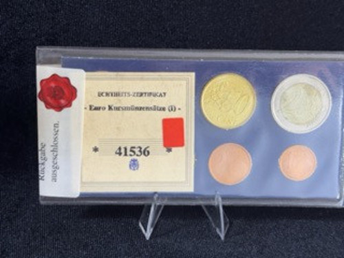İTALYA EURO PARA SETİ – 2002 DÖNEMİ – 1 CENT’TEN 2 EURO’YA 8 PARÇA – SERTİFİKALI ÖZEL SUNUM