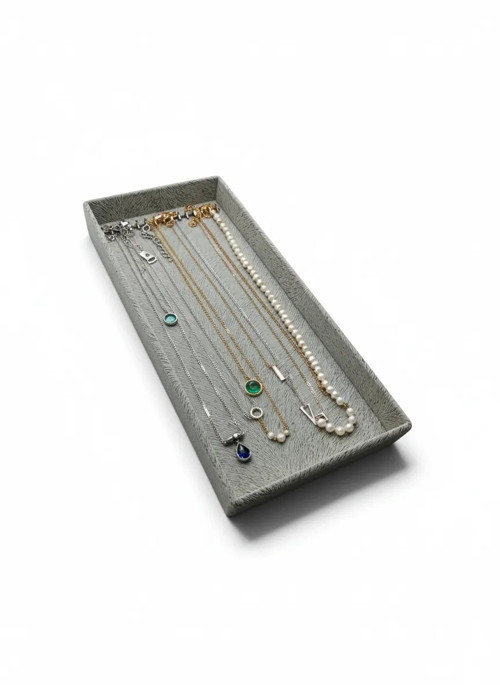 Yeni Model Kadife Kumaş Krem Renk 38,5 Cm / 18,5 Cm Kancalı Takı Organizeri