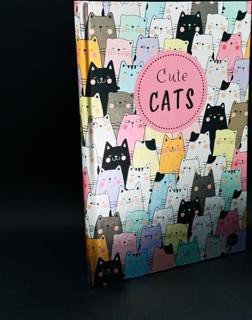 Metal Kapaklı Sevimli Kedi Tasarımlı Lastikli Defter