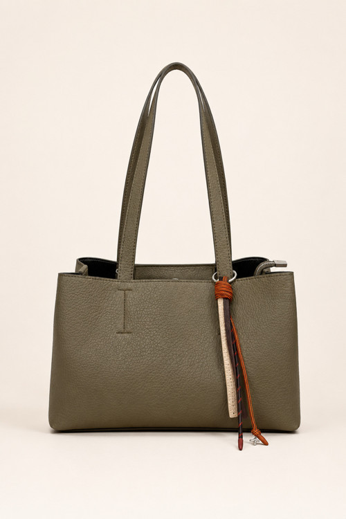Charm'lı Tote Kadın Omuz Çantası ELA01991