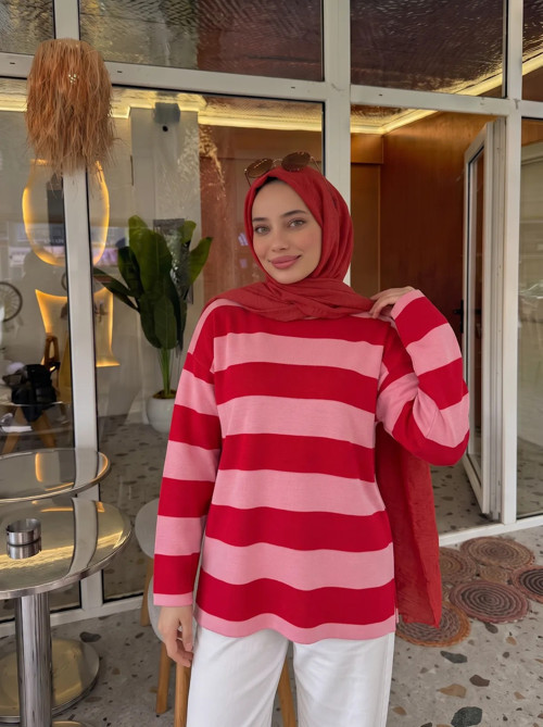 Çizgili Yanı Yırtmaçlı Rahat Kalıp Tunik Bluz Kırmızı
