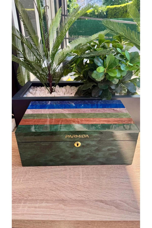 Çizgi Desenli Ahşap Sedir Humidor Kutusu