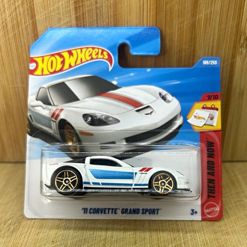 2011 Corvette Grand Sport Beyaz 1:64 Metal Model Araba 189/250