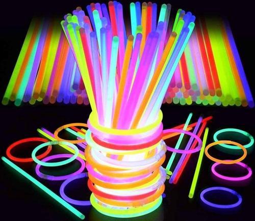 500 ADET KONSER ŞENLİK IŞIĞI VIP RENKLİ GLOW STİCK NEON IŞIK FOSFORLU BİLEKLİK KOLYE FOSFORLU IŞIK