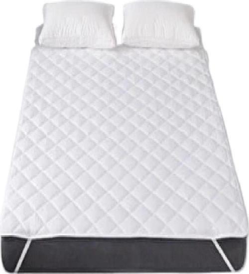 Kapitoneli Sıvı Geçirmez Alez 140X200 Cm Tek Kişilik Köşe Lastikli