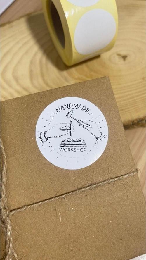 Handmade Workshop Yuvarlak Yapışkanlı Etiket 5 x 5cm 100 Adet