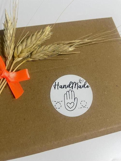 Handmade El İşaretli Siyah Yazı Kalpli Yuvarlak Yapışkanlı Etiket 4 x 4 cm 120 Adet