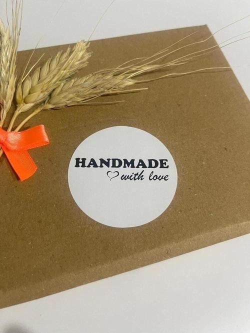 Handmade With Love Kalpli Siyah Yazı Yuvarlak Yapışkanlı Etiket 5 x 5 cm 100 Adet