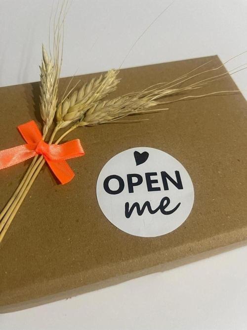 Open Me Kalpli Siyah Yazı Yuvarlak Yapışkanlı Etiket 4 x 4 cm 120 Adet