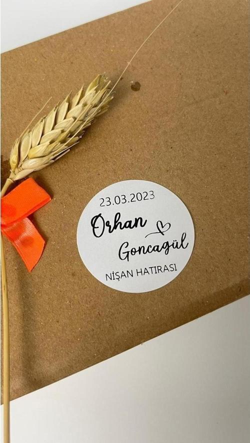 Nikah Nişan Kına Hatırası Yuvarlak Yapışkanlı Etiket 3 x 3 cm 150 Adet
